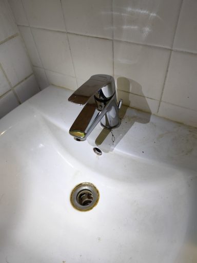 Remplacement d'un robinet mitigeur lavabo Pose d'un robinet mitigeur lavabo garantie 10 ans